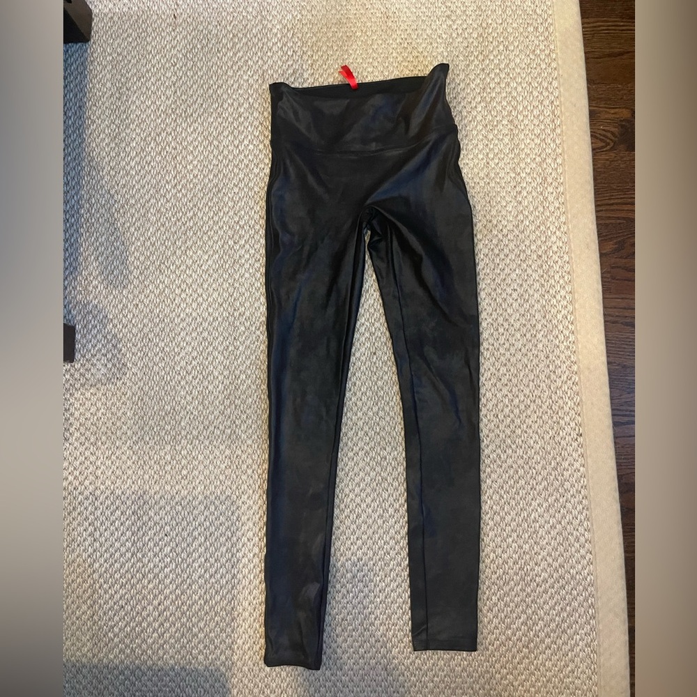 Spanx faux leather leggings size small